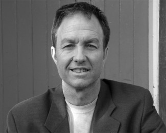 Author to Tout Value of Global Learning