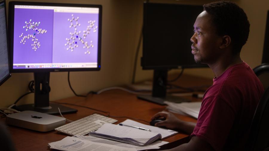 Professor, Alum Win Top Mathematics Award