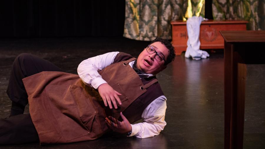 Opera Double Bill Features ‘Telephone,’ ‘Gallantry’