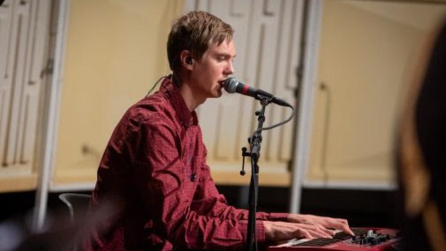 Concert Offers Toe Tapping Jazz Standards