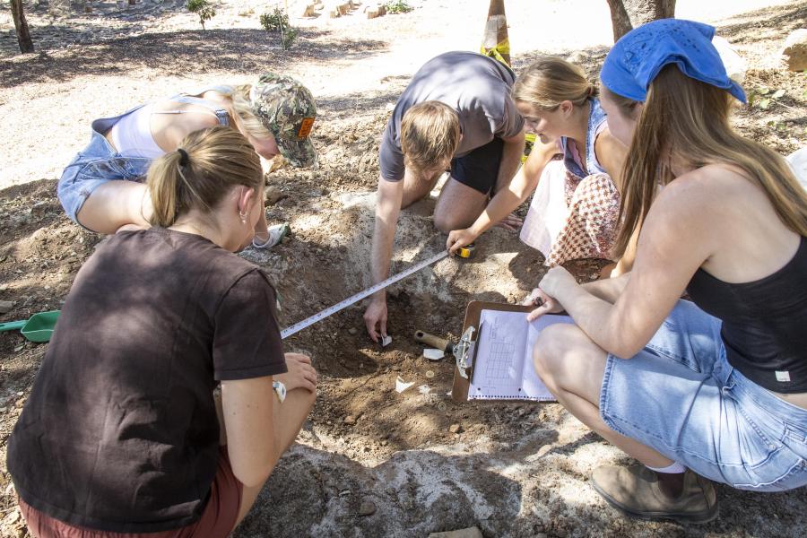 Archeology Class 1