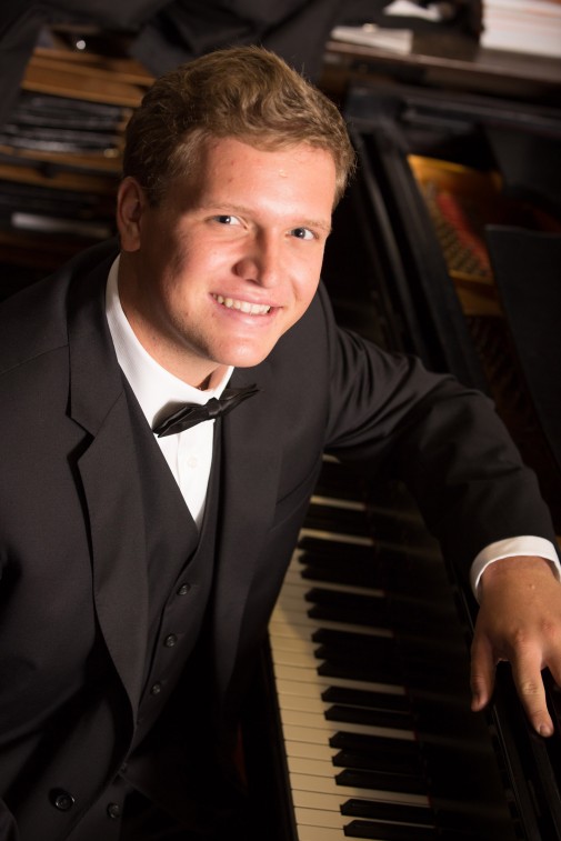 Pianist Aaron Wilk