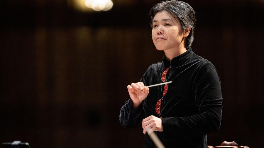 Ruth Lin Conducting