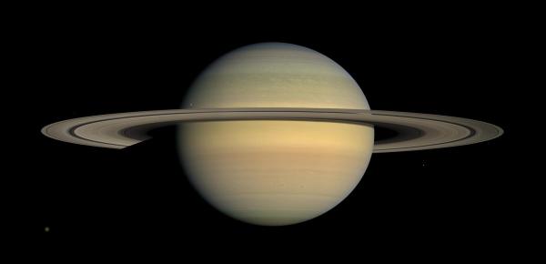 Saturn image by NASA